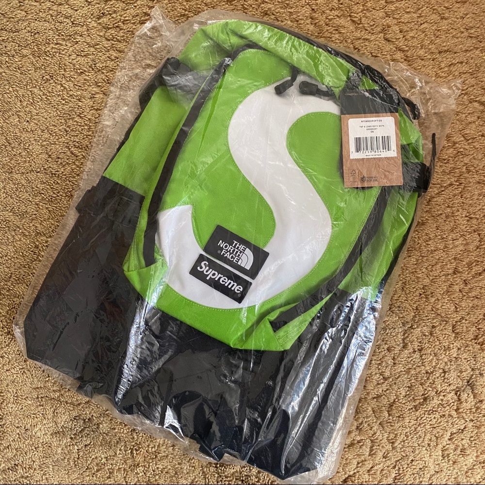 Supreme The North Face Backpack - Picture 4 of 5